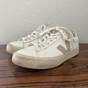 Veja Women’s Campo Sneakers Size 6